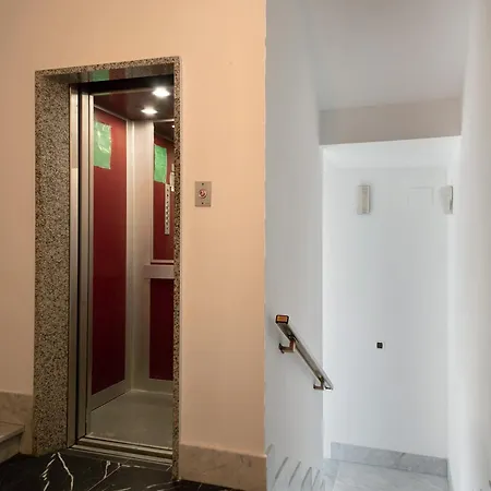Paradiso Bilocale 303 *