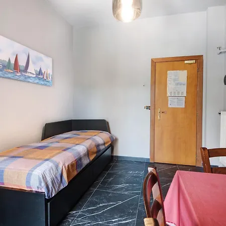 Paradiso Bilocale 303 * Монелья