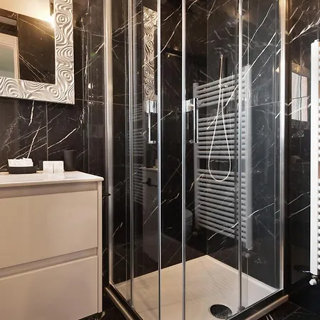 Paradiso Bilocale 303 Апартаменты *